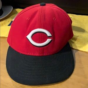 CINCINNATI REDS Baseball Cap